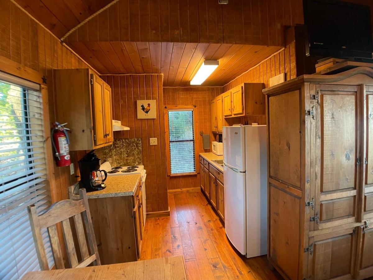 فريدريكسبيرغ Walnut Canyon Cabins المظهر الخارجي الصورة