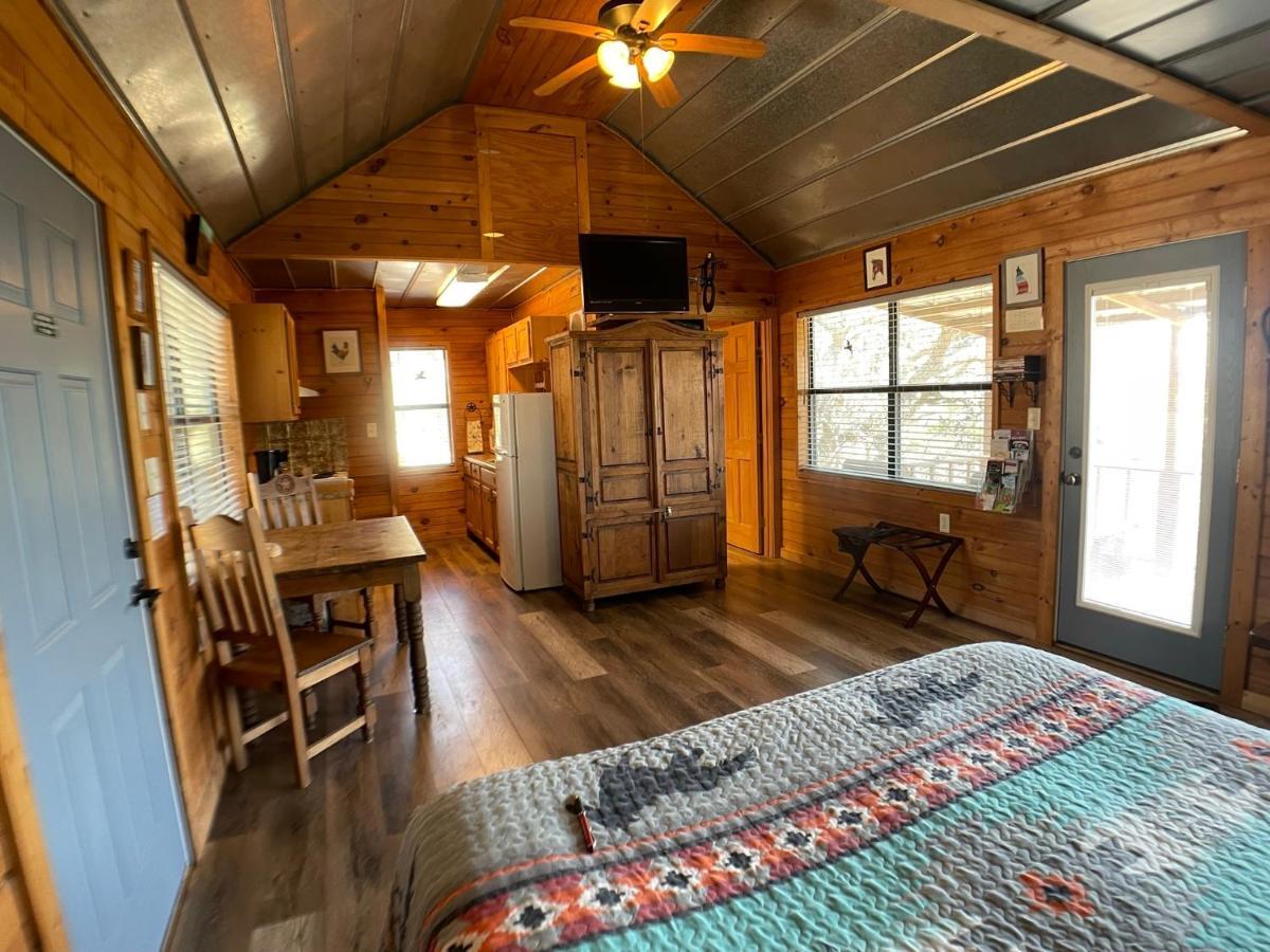 فريدريكسبيرغ Walnut Canyon Cabins المظهر الخارجي الصورة